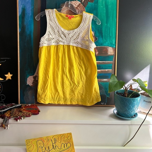 Joe Fresh Yellow Tank Top with White Lace M - Picture 3 of 16